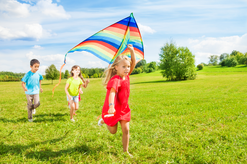 Jugar Al Aire Libre En La Infancia Promueve En La Adultez El Deseo De